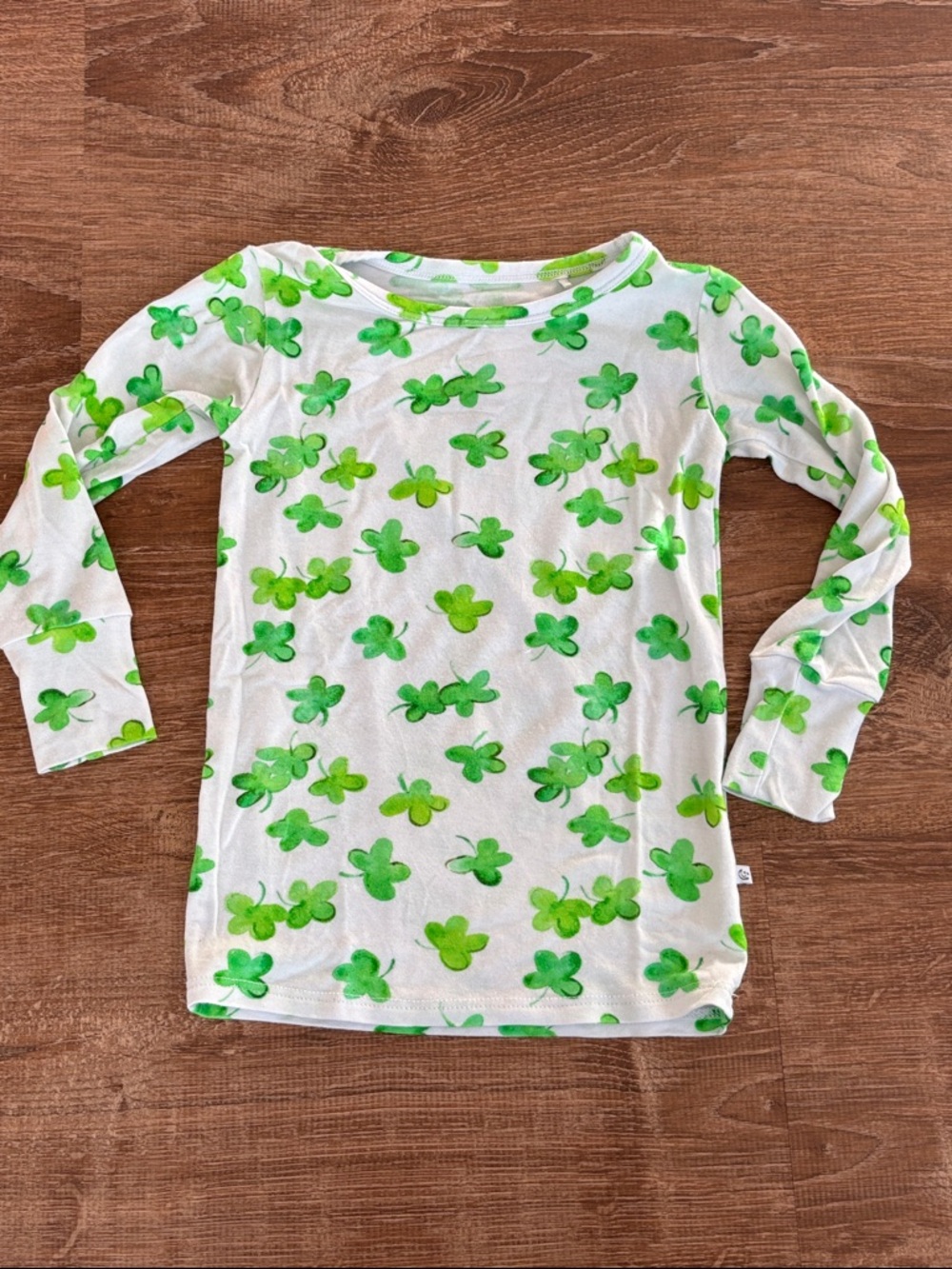 Kids Bamboo Pajama Set with Green Clovers - Picture 7 of 9
